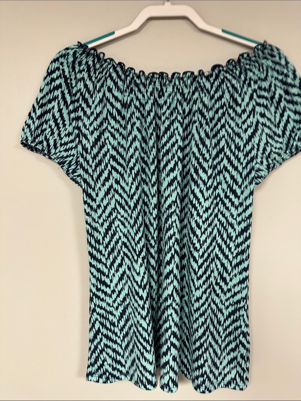 Claudia Richard Zigzag Elastic Scoop Neck Peasant Style Top L